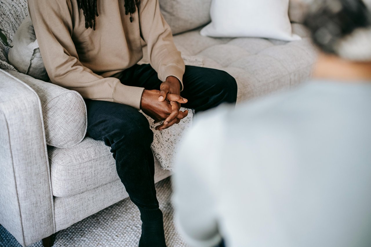 Signs of Alcohol Addiction: Warning Signs to Watch For